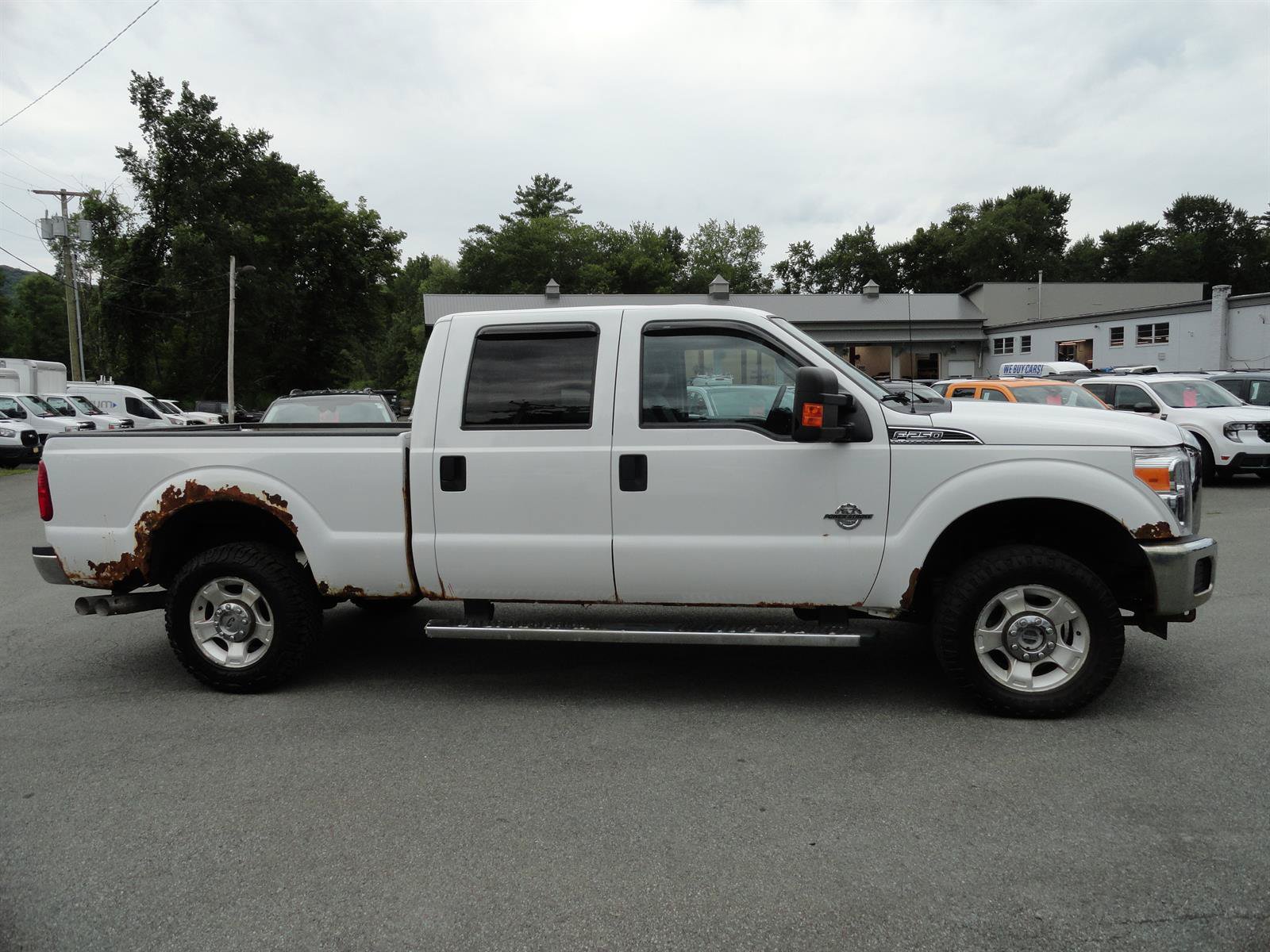 Used 2015 Ford F250 XLT AWD/4WD image 10