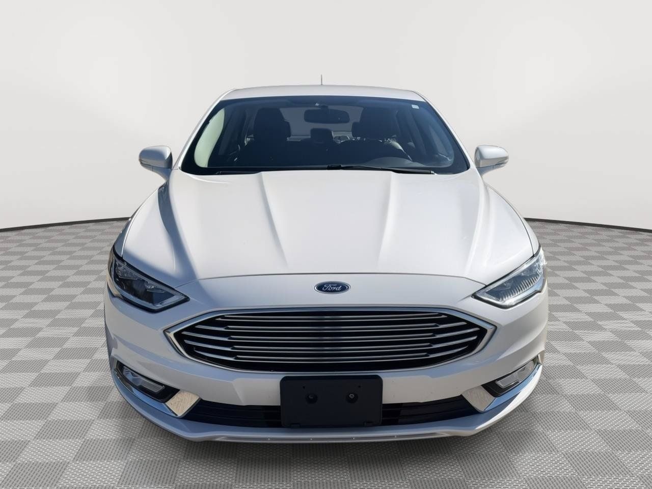 Used 2017 Ford Fusion Energi SE FWD image 2