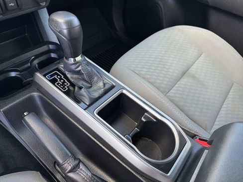 Used 2021 Toyota Tacoma SR5 image 19