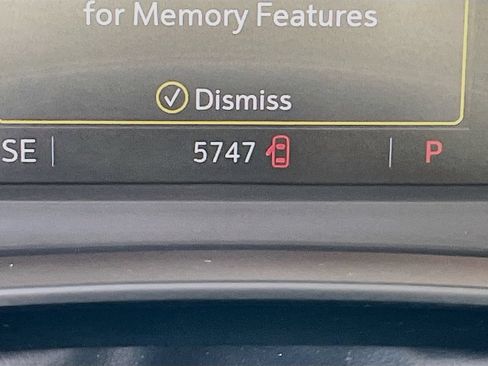 Used 2025 Cadillac XT5 Premium Luxury w/ LPO, Floor Liner Package FWD image 12