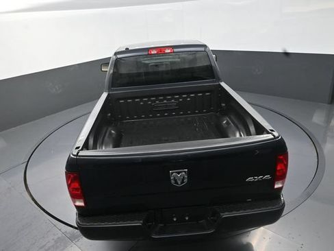 Used 2019 RAM 1500 Express AWD/4WD image 28