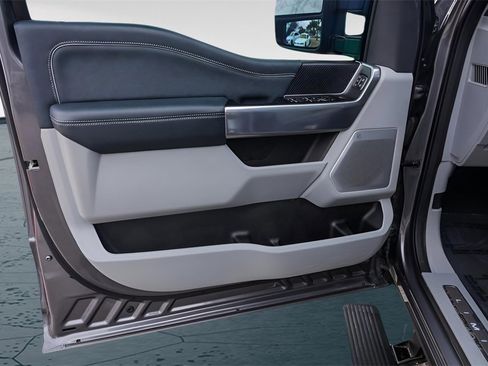 Used 2024 Ford F250 Limited w/ FX4 Off-Road Package image 31