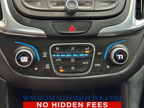 Used 2018 Chevrolet Equinox LT w/ Sun & Infotainment Package image 36