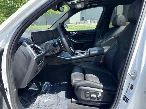 Certified 2024 BMW X5 xDrive40i w/ Premium Package AWD/4WD image 14