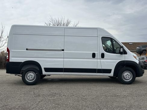 New 2026 RAM ProMaster 2500 image 2