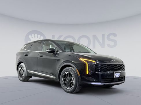 New 2026 Kia Sportage EX image 8