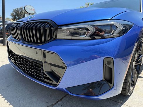 Used 2024 BMW 330i Sedan w/ M Sport Package RWD image 18