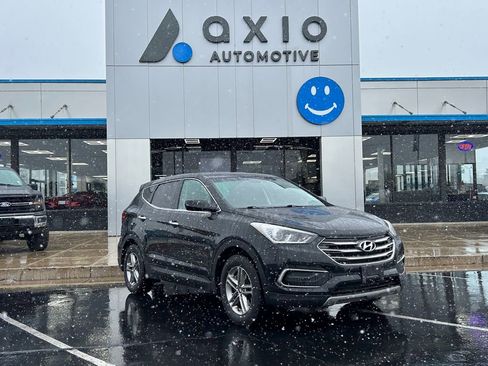 Used 2018 Hyundai Santa Fe Sport image 1