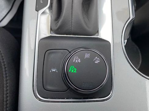Used 2021 Chevrolet Blazer LT AWD/4WD image 18