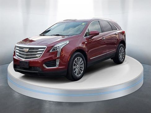 Used 2018 Cadillac XT5 Luxury w/ Driver Awareness Package image 21