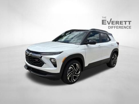 New 2026 Chevrolet TrailBlazer RS w/ Convenience Package FWD image 3
