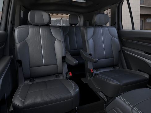 New 2026 Cadillac Vistiq Sport image 17