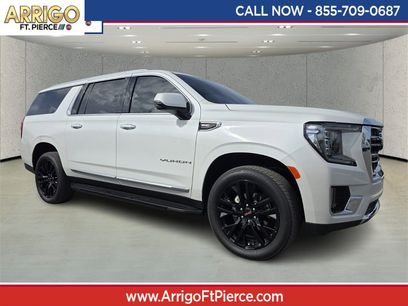 Used 2024 GMC Yukon XL SLT w/ SLT Luxury Package