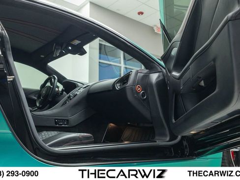 Used 2016 Aston Martin Vanquish Coupe RWD image 56