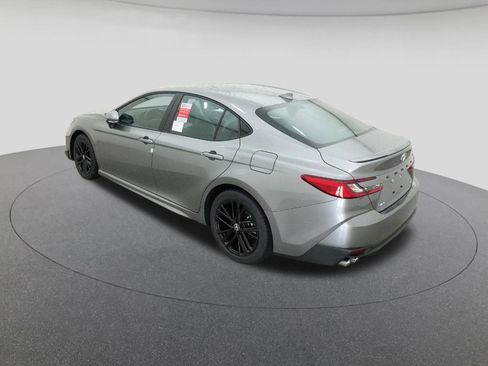 New 2026 Toyota Camry SE image 5