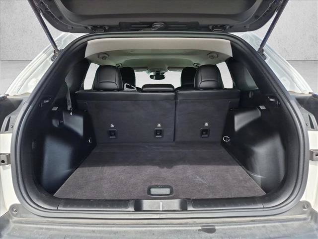 Used 2021 Jeep Cherokee Latitude Plus FWD image 6