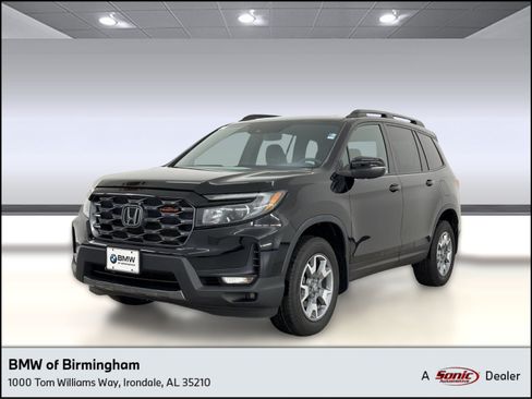 Used 2023 Honda Passport TrailSport image 1