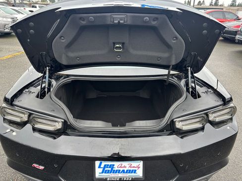 Used 2019 Chevrolet Camaro LT image 11