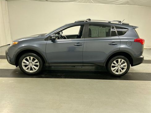 Used 2014 Toyota RAV4 Limited image 6