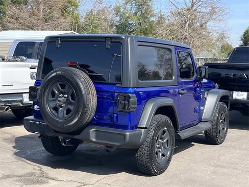 Used 2018 Jeep Wrangler Sport image 4
