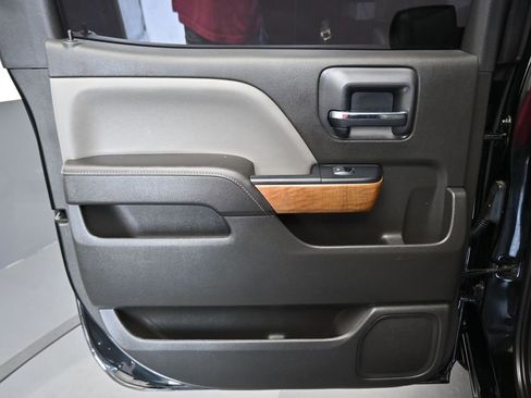 Used 2017 Chevrolet Silverado 1500 LTZ w/ Sport Package image 32