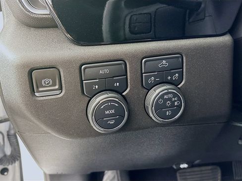 Certified 2023 Chevrolet Silverado 1500 RST w/ LPO, Dark Essentials Package AWD/4WD image 12