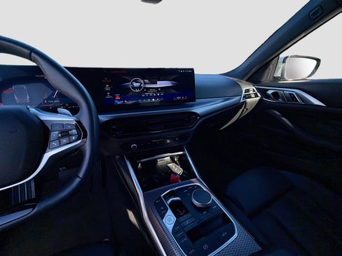 Used 2025 BMW 430i Convertible image 24