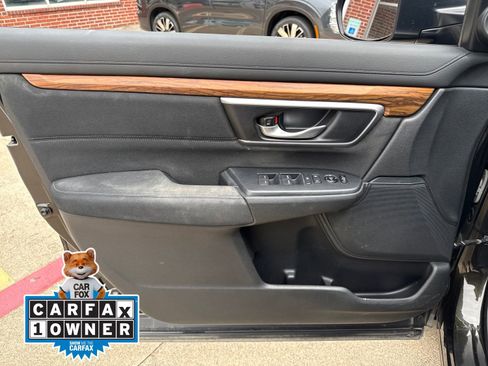 Used 2017 Honda CR-V EX image 9