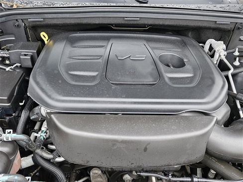 Used 2021 Jeep Grand Cherokee Laredo image 28