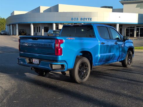 New 2026 Chevrolet Silverado 1500 Custom w/ LPO, Dark Essentials Package image 5