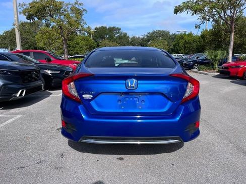 Used 2020 Honda Civic LX image 2