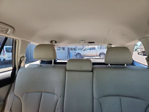 Used 2011 Subaru Outback 2.5i AWD/4WD image 16