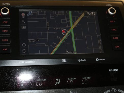 Used 2020 Toyota Sequoia Platinum image 32