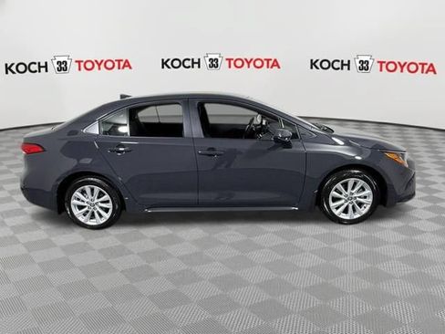 New 2026 Toyota Corolla LE w/ LE Premium Package FWD image 9