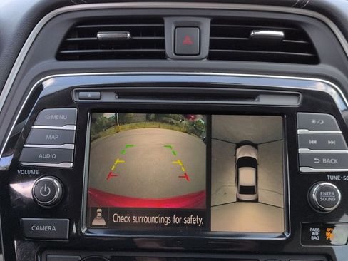 Certified 2023 Nissan Maxima Platinum w/ Sport Mat Group FWD image 24