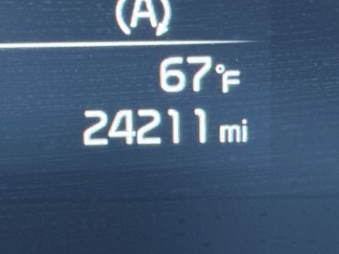 Used 2025 Kia Sportage LX image 39