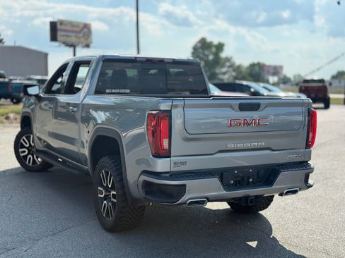 Used 2024 GMC Sierra 1500 AT4 w/ Technology Package AWD/4WD image 7