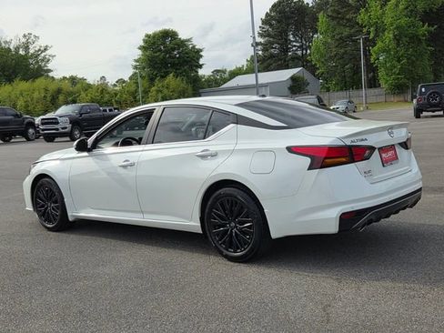 New 2026 Nissan Altima 2.5 SV FWD image 3