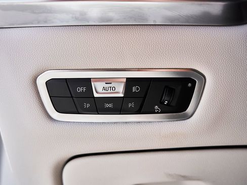 Used 2023 BMW ALPINA XB7 AWD/4WD image 66