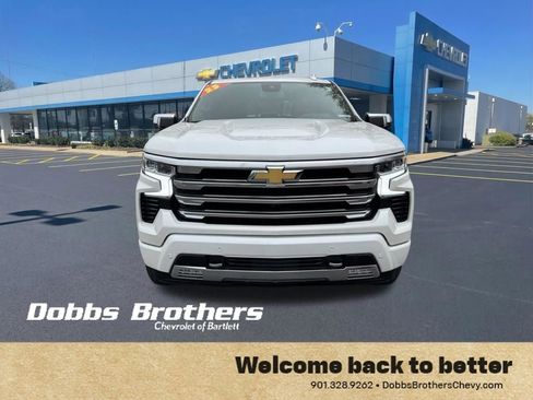 Certified 2023 Chevrolet Silverado 1500 High Country w/ Z71 Off-Road Package image 2