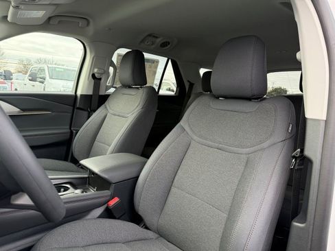 New 2026 Ford Explorer Active RWD image 15