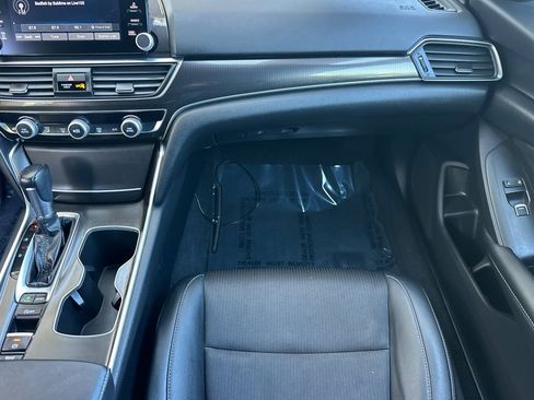 Used 2022 Honda Accord Sport image 28