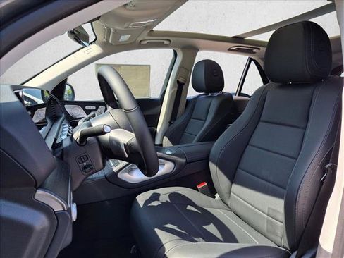 New 2026 Mercedes-Benz GLE 450 4MATIC image 4