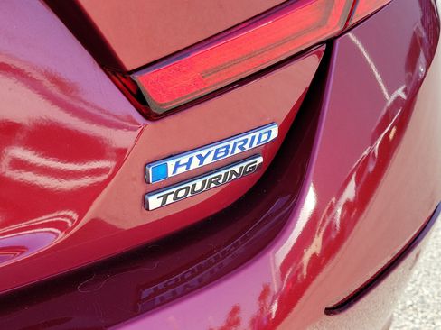 Used 2022 Honda Accord Touring image 11