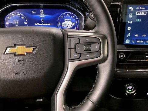 Used 2023 Chevrolet Silverado 1500 LT AWD/4WD image 20