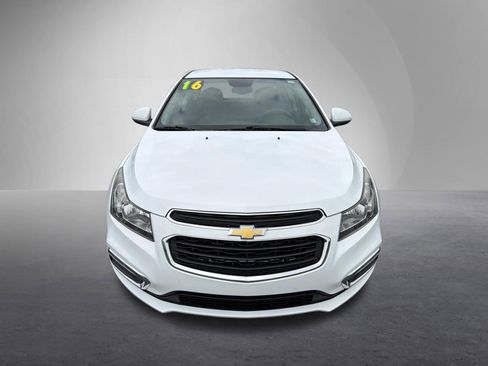 Used 2016 Chevrolet Cruze LT FWD image 9