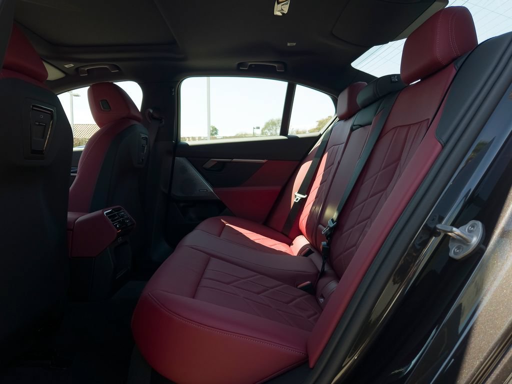 New 2027 BMW 530i w/ M Sport Package RWD image 8