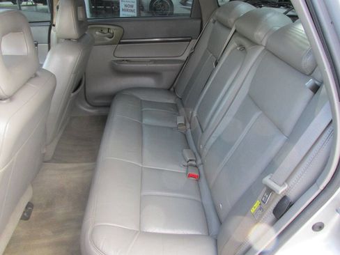 Used 2005 Chevrolet Impala SS w/ Sun And Sound Package image 8