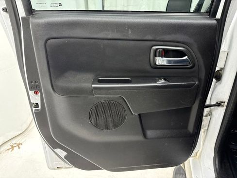 Used 2010 GMC Canyon SLE image 13