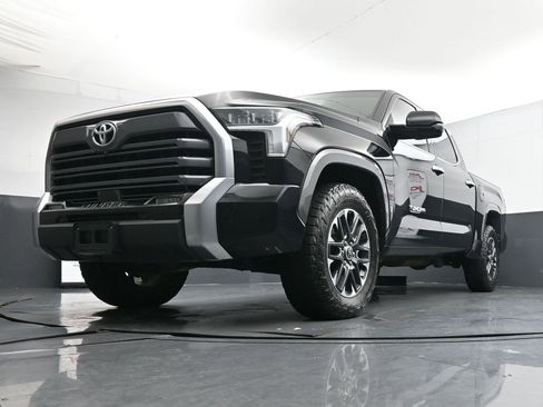 Used 2022 Toyota Tundra Limited image 37